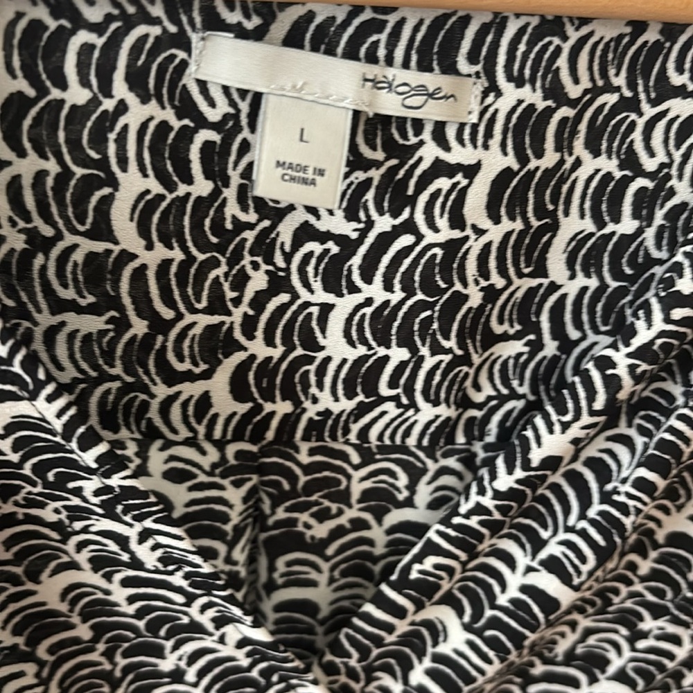 Halogen Black White Polyester Top - image 2